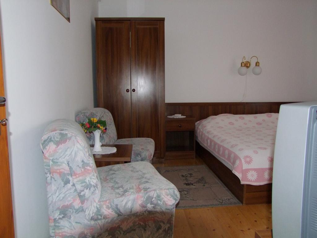 Rajna Apartmanhaz Богач Экстерьер фото