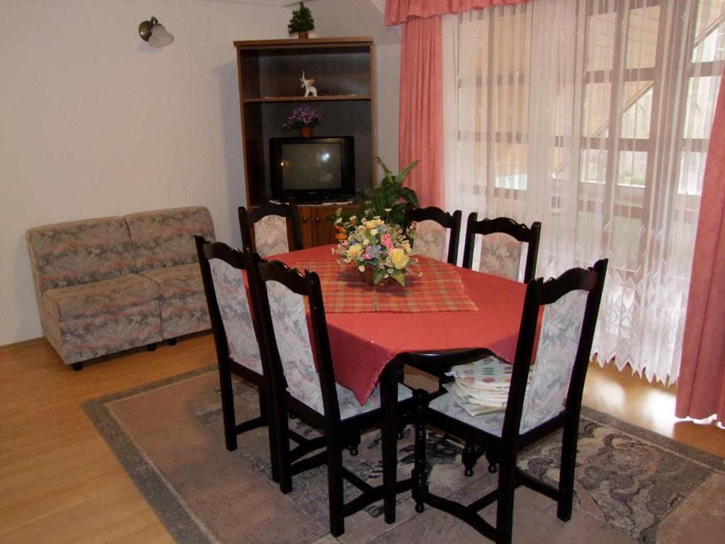 Rajna Apartmanhaz Богач Экстерьер фото