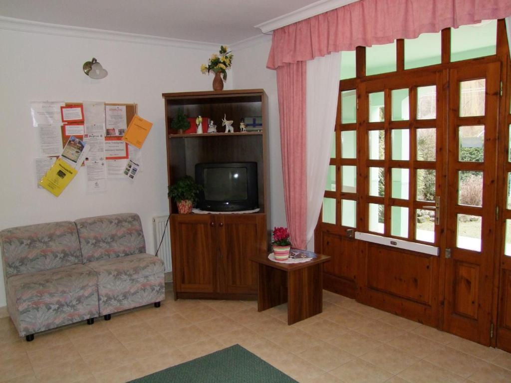 Rajna Apartmanhaz Богач Экстерьер фото